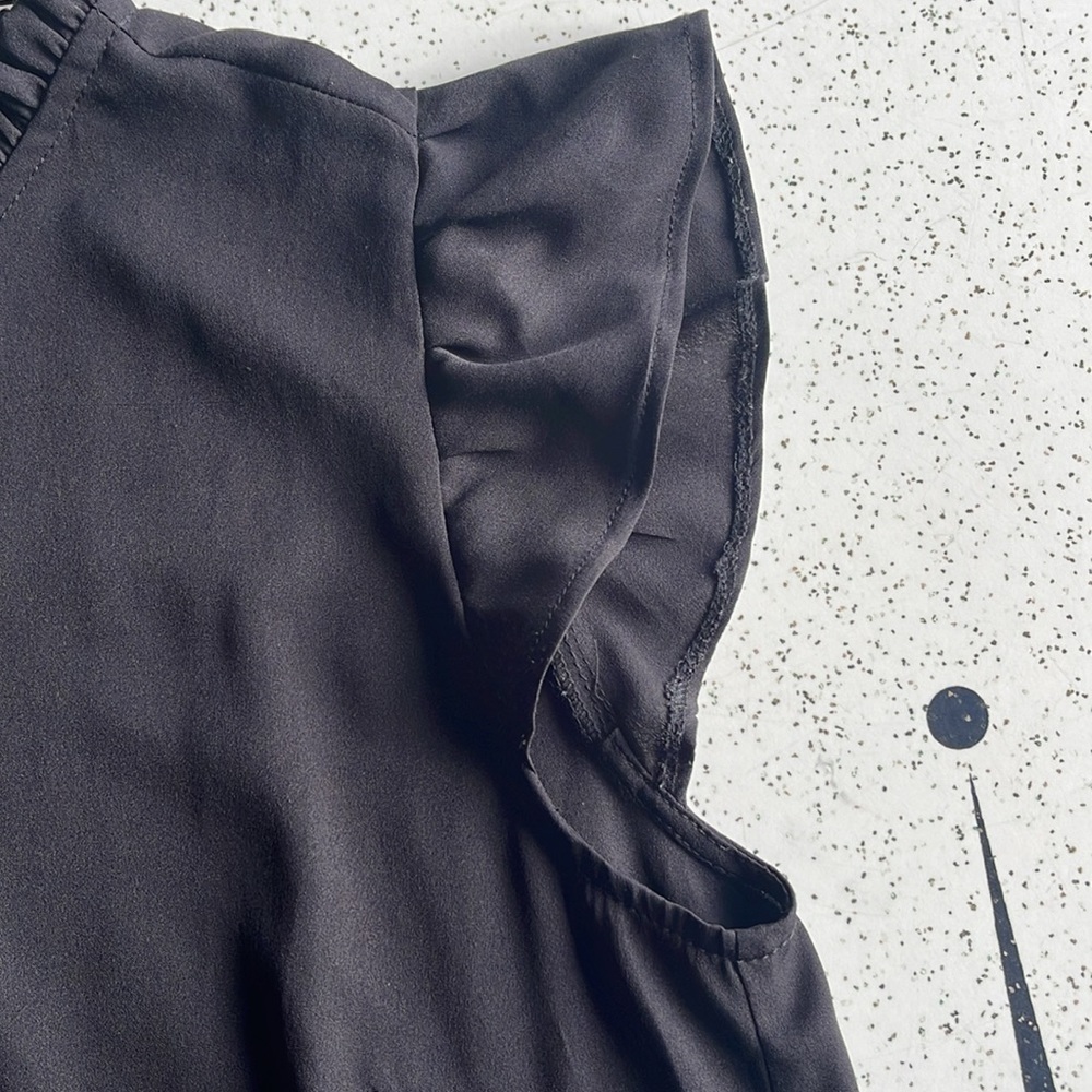 Puff Sleeve Ruffle Neck Blouse - Picture 4 of 7